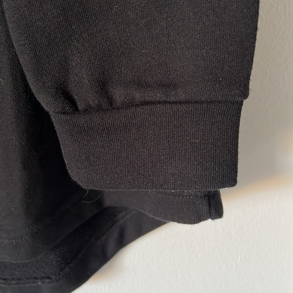 Styling Swearshirt! View 4